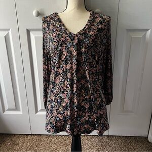 Vince Camuto Black and Pink Floral Top Size XL